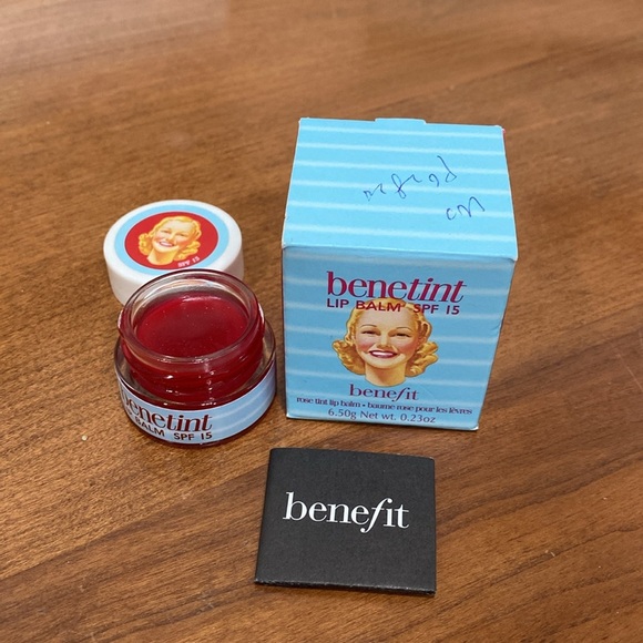 Benefit Cosmetics Discontinued Benetint Lip Balm SPF 15 0.23 oz Makeup - Picture 2 of 4